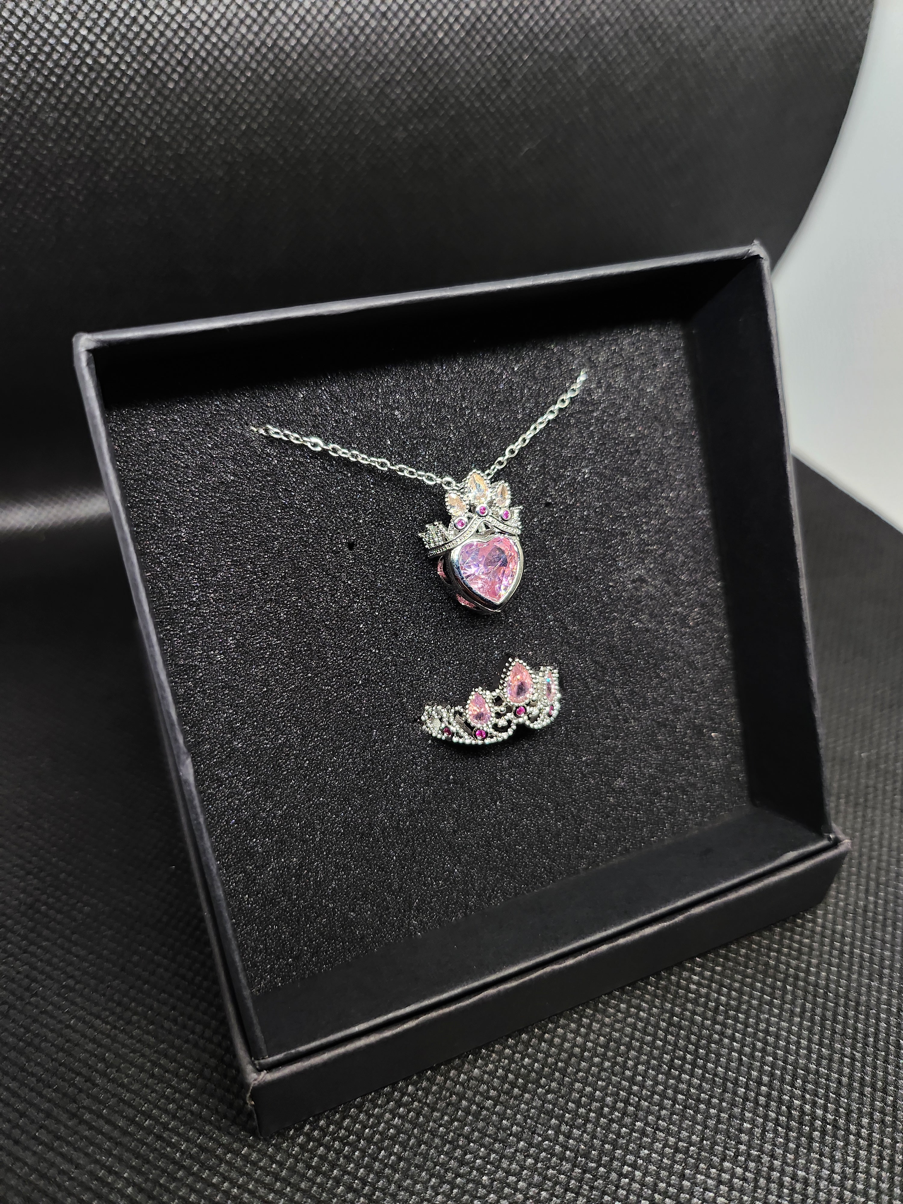 Tiara of Triumph👑🩷✨(Necklace + Ring)