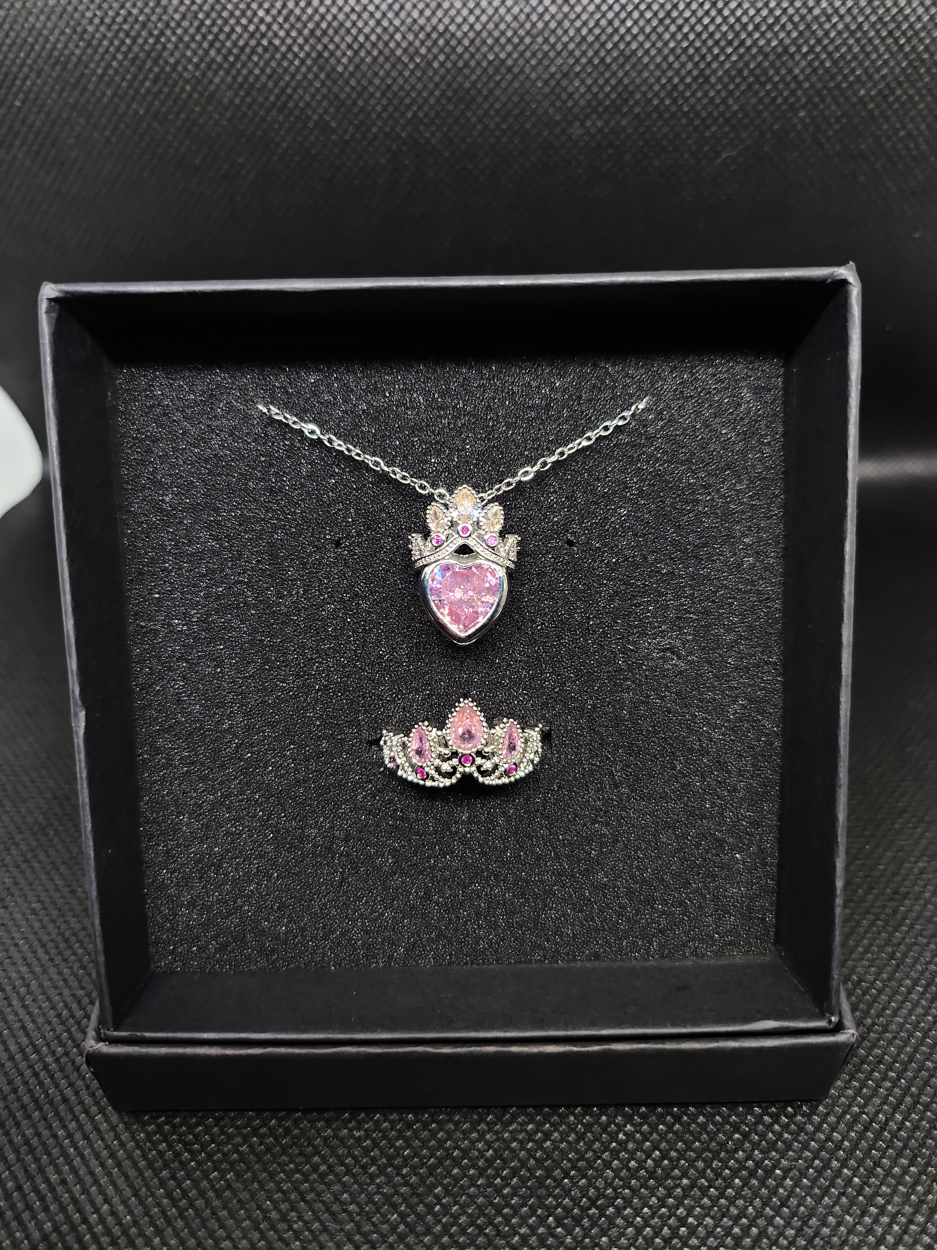 Tiara of Triumph👑🩷✨(Necklace + Ring)