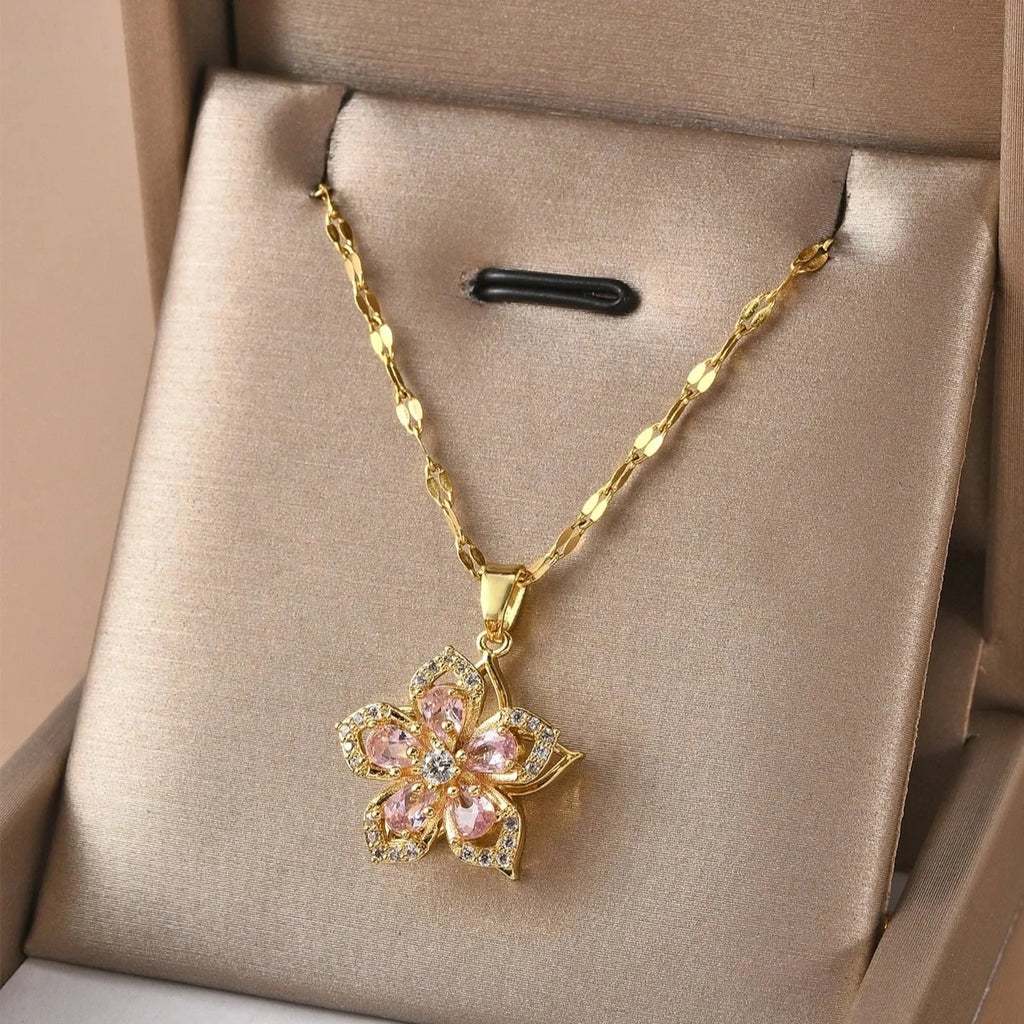 Flower Pendant Necklace