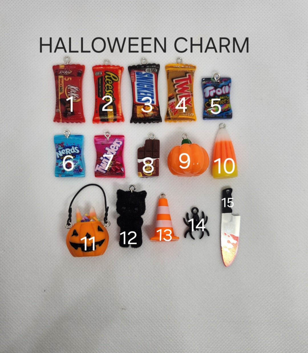 🦇 “Freakin’ Bats” Charm Keychain 🎃