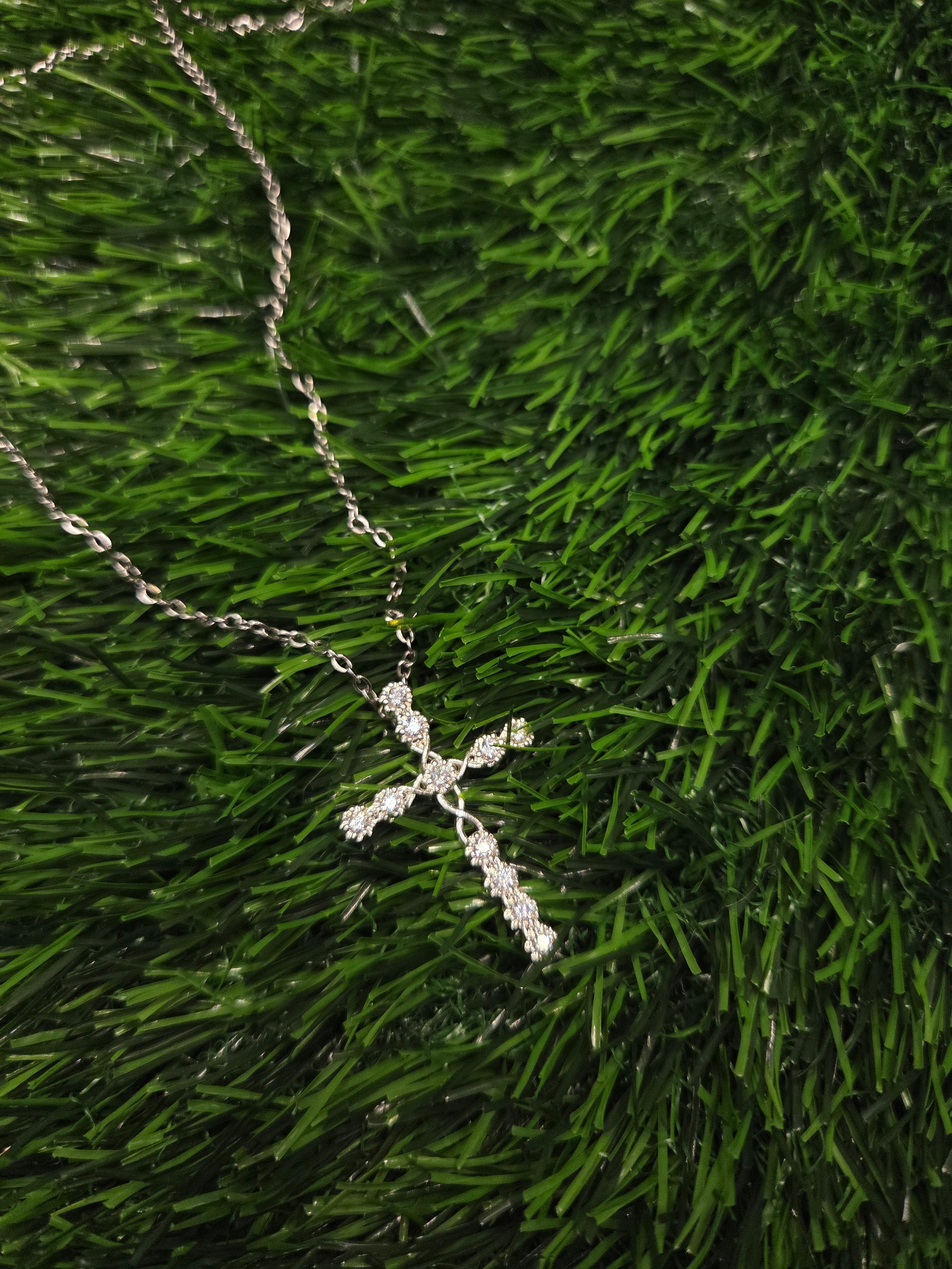 The Delicate Cross Necklace